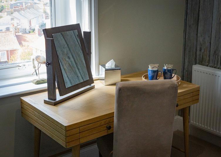 Superior Aldeburgh Room